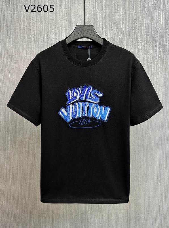 Louis Vuitton Men's T-shirts 1392